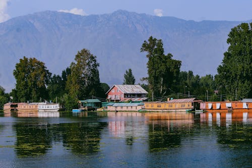 Srinagar Houseboat Srinagar Houseboat